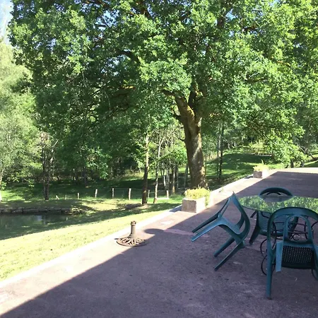 Le Du Sauvage Nyaraló *